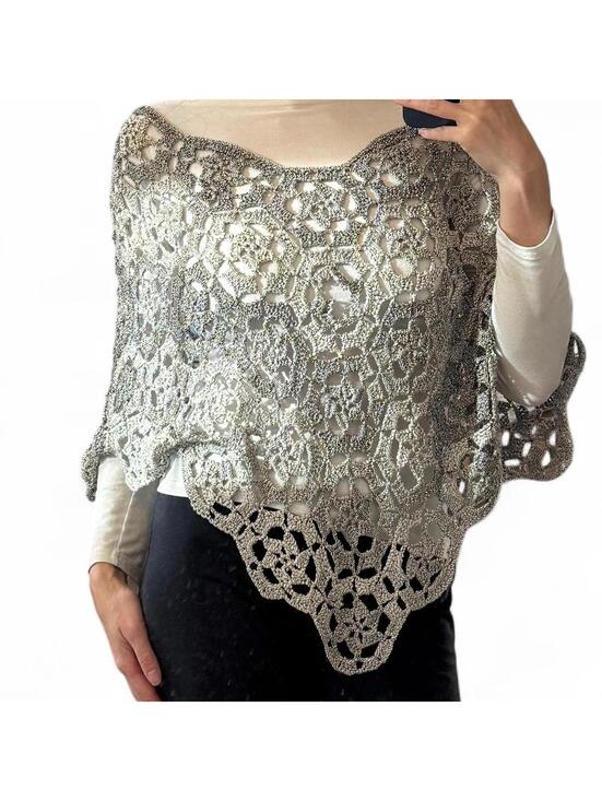 Tops - Alberto Makali crochet poncho
